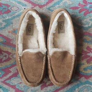 Ugg Ansley Moccasins